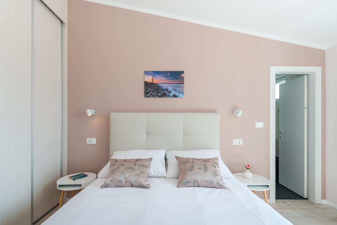 Retro Rooms Zadar Eksteriør billede