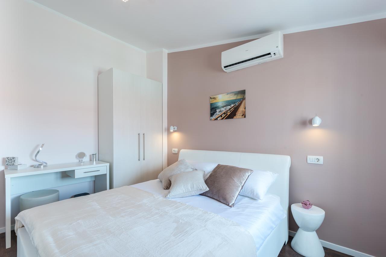 Retro Rooms Zadar Eksteriør billede